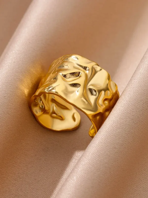 18K White Gold Three